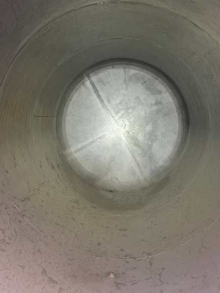 5,000 gallon stainless tank